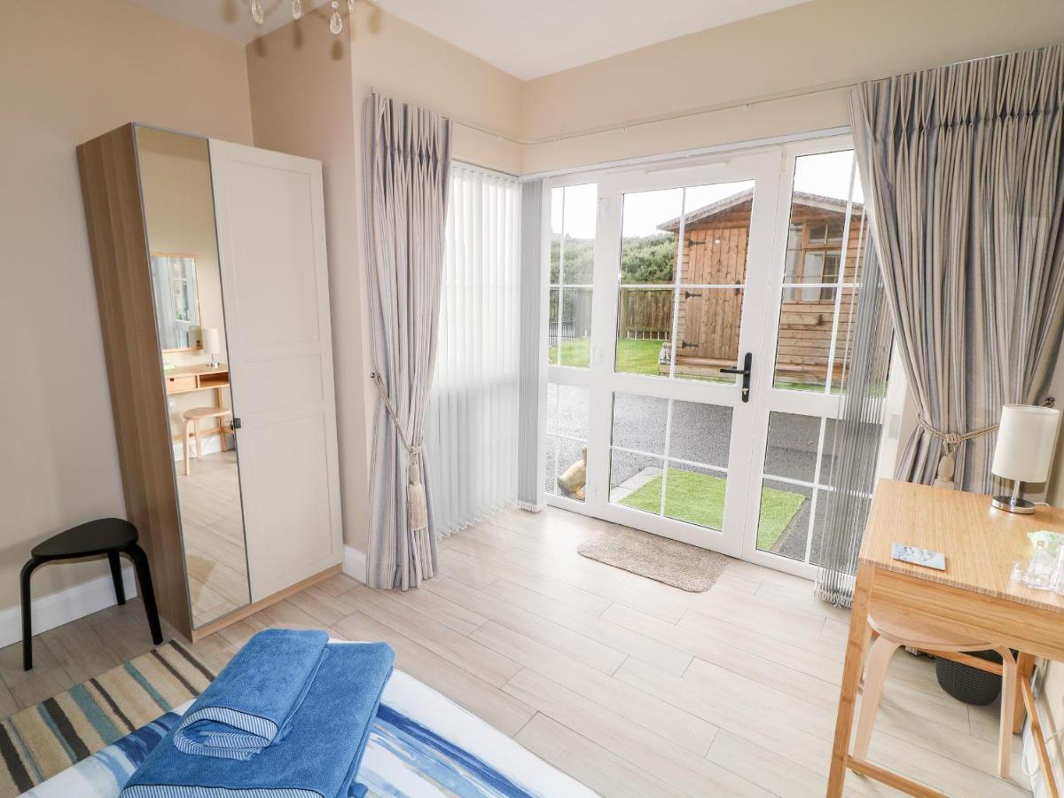 Seaview Villa Coleraine Exterior photo